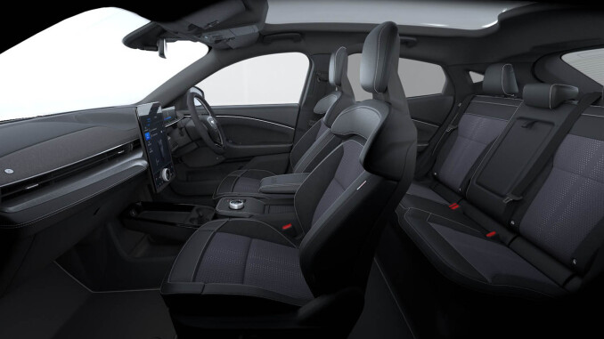 Ford Mustang Mach-E 358kW GT 91kWh AWD 5dr Auto [Pan Roof] Electric Estate - Image 5